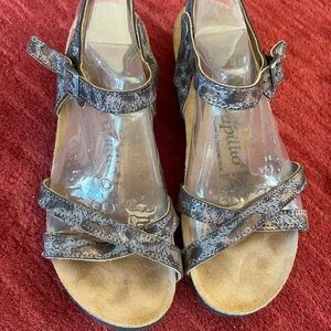 Birkenstock Black and Tan Women's Sandals